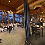 מלון Parkhotel Morris 4*