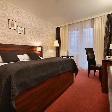 Parkhotel Morris Hotel 4*