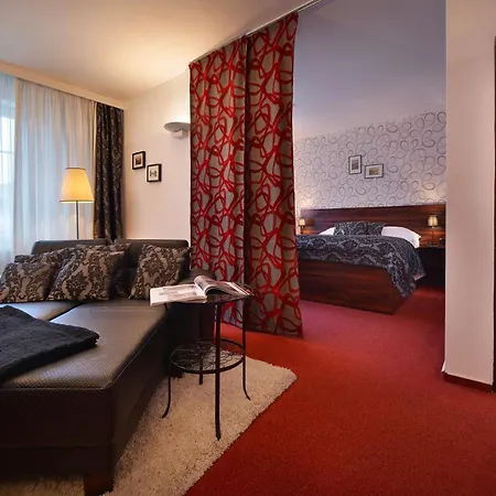 Parkhotel Morris Hotel 4*
