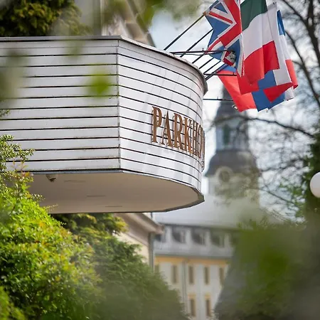 Parkhotel Morris فندق 4*