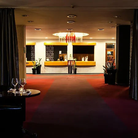 Ξενοδοχείο Parkhotel Morris 4*